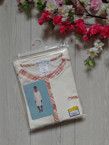 Жіноча нічна сорочка р. s | Зображення 1