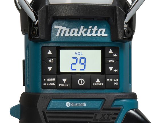 Радіоприймач з ліхтарем акумуляторний Makita DMR057 (LXT, Bluetooth, USB, FM, 3 Вт, 310 Лм, без акумуляторів та зарядного пристрою) | Зображення 6