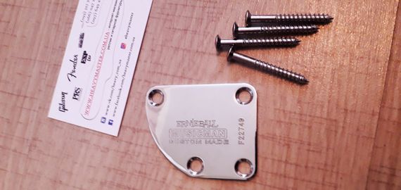 Кріплення для грифа некплейт neckplate електрогітари Ernie Ball Music Man | Зображення 3