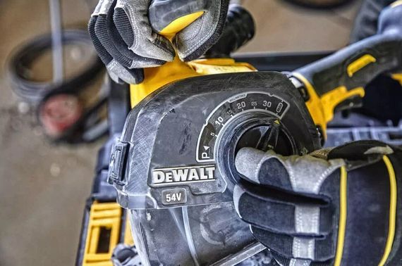 Штроборіз акумуляторний DeWalt без АКБ та ЗП DCG200NT | Зображення 2