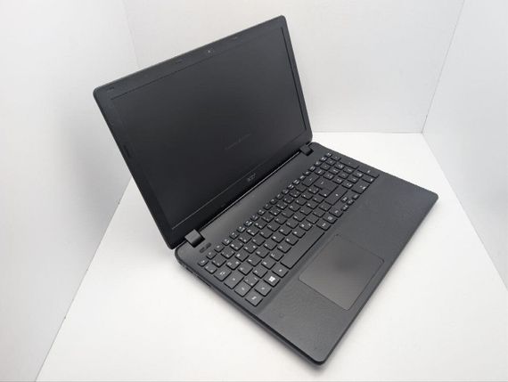 Ноутбук Acer Aspire ES1-512 / 15.6" (1366x768) TN / Intel Celeron N2840 (2 ядра по 2.16 - 2.58 GHz) / 8 GB DDR3 / 500 GB HDD / Intel HD Graphics / WebCam б/в | Зображення 5