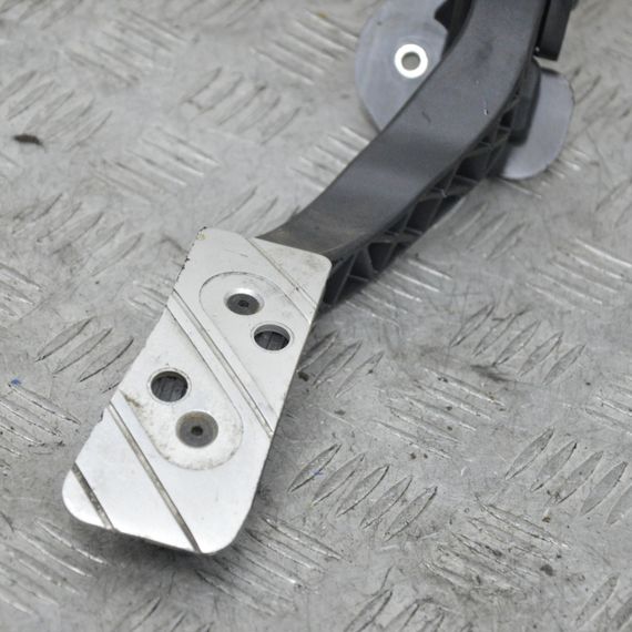 Педаль газу 2.2 MZR-CD Mazda 6 GH 2008-2012 Педаль акселератора Мазда 6 GS1E41600 6PV933370 6PV93337003 | Зображення 1