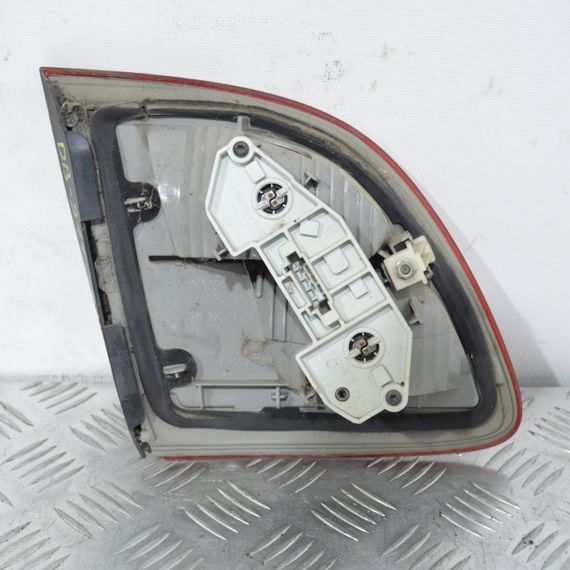 Ліхтар задній правий Mercedes W211 2002-2009 внутрішній універсал Фара багажника права Мерседес A2118201464 | Зображення 1