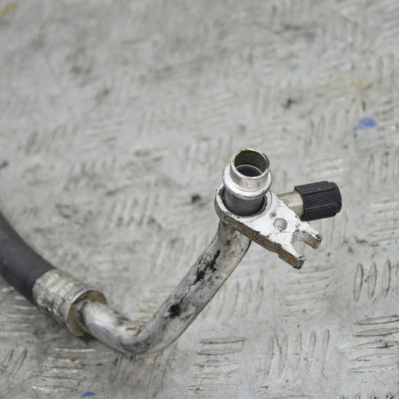 Трубка кондиціонера 2.4 D Volkswagen Transporter T4 1990-2003 Шланг кондиціонера Фольксваген т4 701820729 | Зображення 2