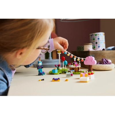 Конструктор LEGO Animal Crossing Вечірка з нагоди дня народження Julian 170 деталей (77046) | Зображення 2