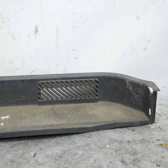 Накладка порога зсувних дверей Volkswagen T4 1990-2003 Планка порога правих дверей Фольксваген т4 701863726A | Зображення 2