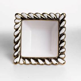 Тарілка глибока порцелянова Tiffany квадратна 15х15х7 см ML2007
