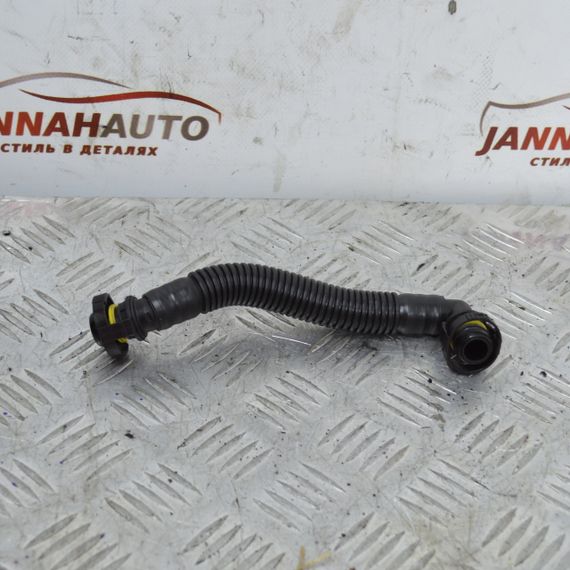 Трубка масловіддільника 1.0 EcoBoost Ford Fiesta Mk7 патрубок вентиляції картерних газів Форд Фієста CM5G6758DA