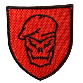 Шеврони  Щиток "череп в берете" з вишивкою