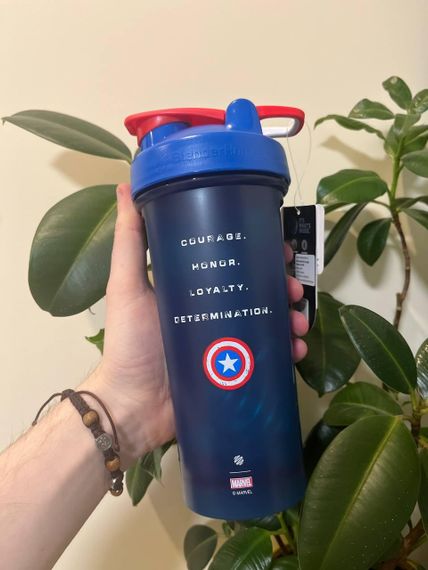 Спортивний шейкер BlenderBottle Classic Loop PRO 28oz/820ml Marvel Capitan Amerika (600557) | Зображення 2