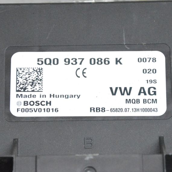 Блок керування комфортом Volkswagen Golf VII 2012-2020 Модуль комфорту бортової мережі Фольксваген 5Q0937086K | Зображення 1