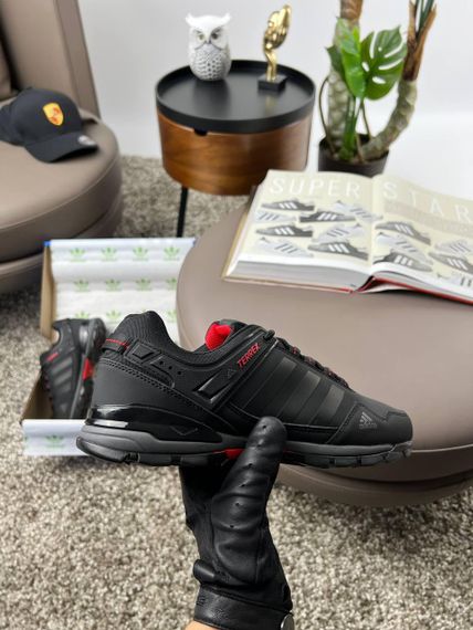 Чоловічі кросівки Terrex Nubuk Black Red , В'єтнам,  еврозима 46 | Зображення 5