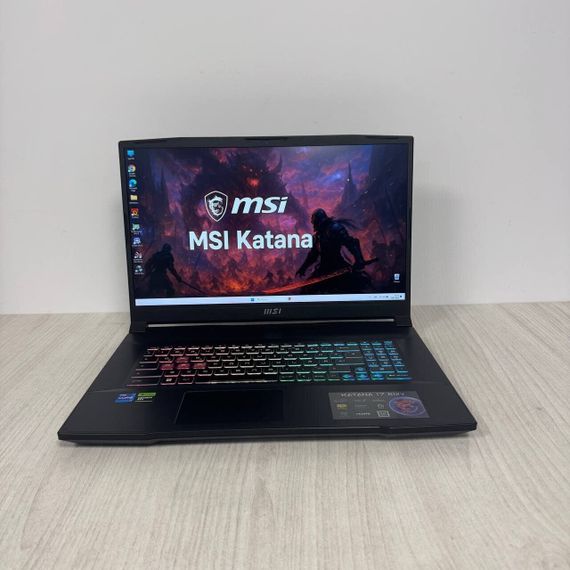 Ігровий ноутбук MSI Katana 15 B12VGK / 15.6" (1920x1080) IPS / Intel Core i7-12650H (10 (16) ядер по 3.5 - 4.7 GHz) / 16 GB DDR5 / 512 GB SSD NVMe / nVidia GeForce RTX 4070, 8 GB GDDR6, 128-bit / WebCam б/в | Зображення 1