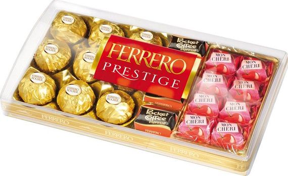 Цукерки шоколадні в коробці Ferrero Prestige, 246 г асорті на подарунок, коекція рафаелло та фенерро