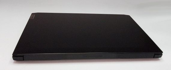 Игровой ноутбук Lenovo IdeaPad Gaming 3 15ACH6 / 15.6" (1920x1080) IPS / AMD Ryzen 5 5600H (6 (12) ядер по 3.3 - 4.2 GHz) / 16 GB DDR4 / 256 GB SSD / nVidia GeForce RTX 3050, 4 GB GDDR6, 128-bit / WebCam б/у | Зображення 2