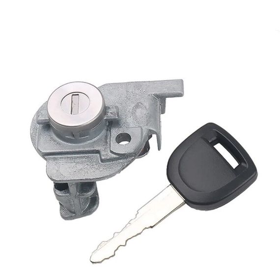 Mazda 6 (02-09) личинка замка передніх лівих дверей GJYA76220A, Мазда