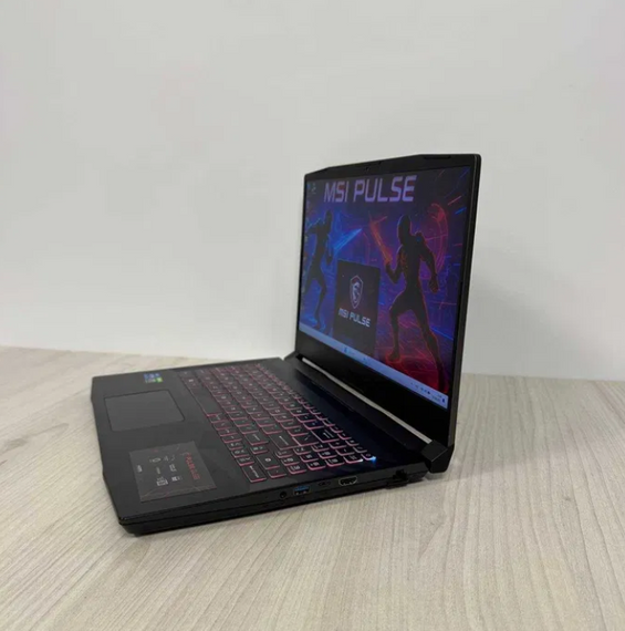 Ноутбук MSI Pulse GL66 11UGKV 144Hz i7 11800H 16GB SSD 512GB RTX 3070 Б/В | Зображення 1