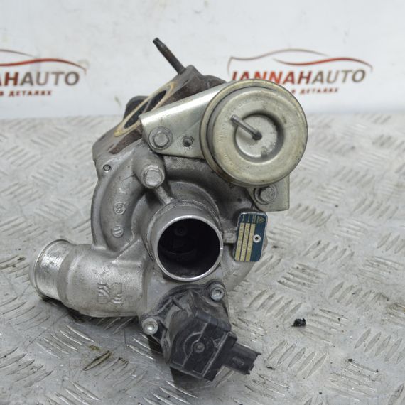 Турбіна EP6 1.6 THP Peugeot 207 208 308 3008 508 5008 турбокомпресор Пежо V762045580