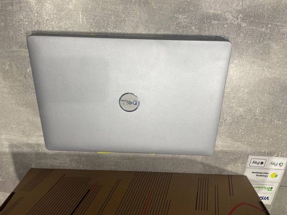Мобільна робоча станція Dell Precision 3550 / 15.6" (1920x1080) IPS / Intel Core i5-10300H (4 (8) ядра по 2.5 - 4.5 GHz) / 8 GB DDR4 / 256 GB SSD / nVidia Quadro P500, 2 GB GDDR5, 64-bit / WebCam б/в | Зображення 4