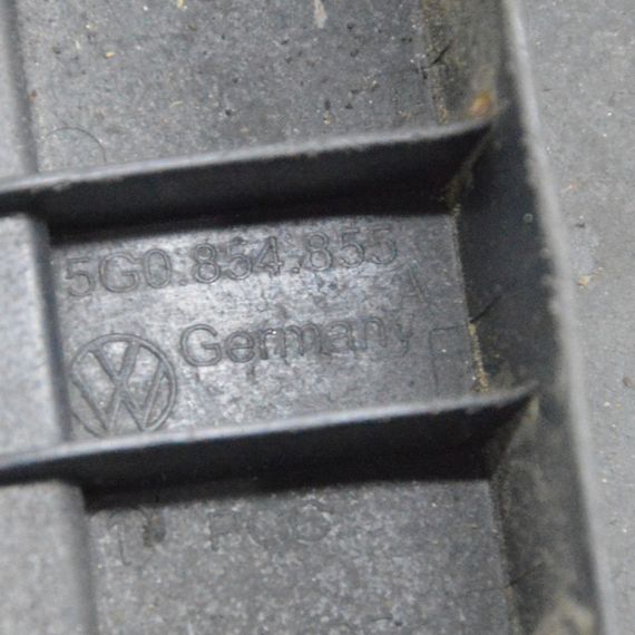 Заглушка порога задня ліва Volkswagen Golf VII 2012-2020 Бризговик задній лівий Фольксваген 5G0854856A | Зображення 2