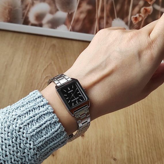 Жіночий годинник Casio LTP-V007D-1E | Зображення 1