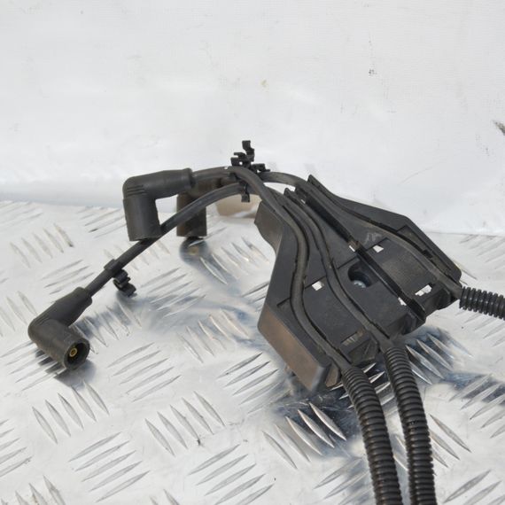 Проводи високовольтні 1.2 TSI Skoda Fabia Octavia Rapid 2009-2015 Провід високої напруги Шкода Фабія Октавія 06A035281A | Зображення 1