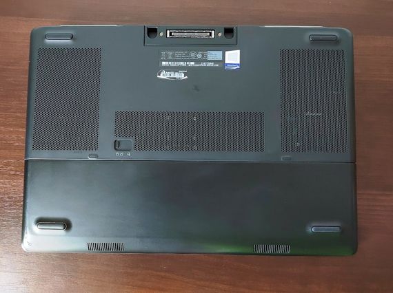 Ноутбук Dell Precision 7520 15.6 Full HD IPS/ i7 6820HQ/M2200M/16/256 Б/В | Зображення 7