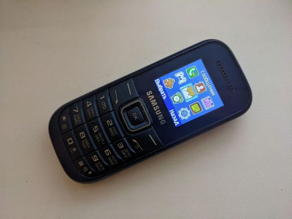 Мобильный телефон Samsung e1200i бу-царапина | Зображення 5