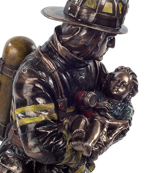 Декоративная статуэтка с бронзовым покрытием Firefighter 28 cm | Зображення 1