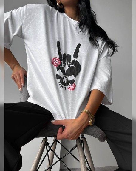 Футболка жіноча з принтом повсякденна L Білий