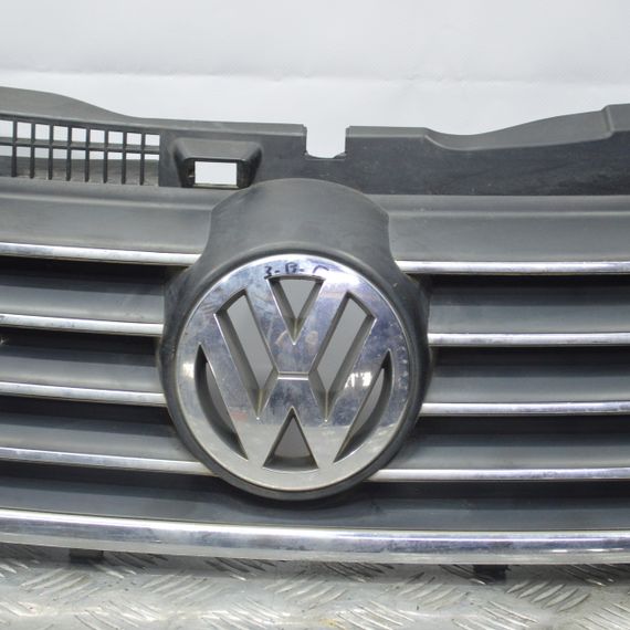 Решітка радіатора Volkswagen Passat B5 2000-2005 хром Фольксваген Пассат Б5 3B0853651L | Зображення 2