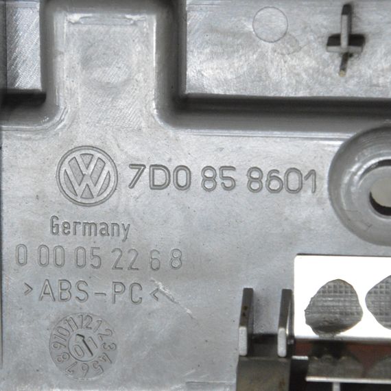 Підсклянник (дефект) Volkswagen Transporter T4 1990-2003 підстаканник Фольксваген Транспортер т4 7D0858601 | Зображення 5