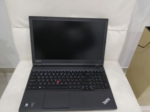 Ноутбук Б-клас Lenovo ThinkPad T540p / 15.6" (1920x1080) TN / Intel Core i5-4300M (2 (4) ядра по 2.6 - 3.3 GHz) / 16 GB DDR3 / 480 GB SSD / Intel HD Graphics 4600 / WebCam б/в | Зображення 2
