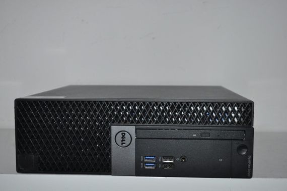 Компьютер Dell OptiPlex 5050 SFF / Intel Core i5-7500T (4 ядра по 2.7 - 3.3 GHz) / 8 GB DDR4 / 120 GB SSD / Intel HD Graphics 530 / DVD-ROM б/у + Подарок Кабель питания | Зображення 1