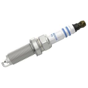 Свеча зажигания Bosch 0 242 135 517