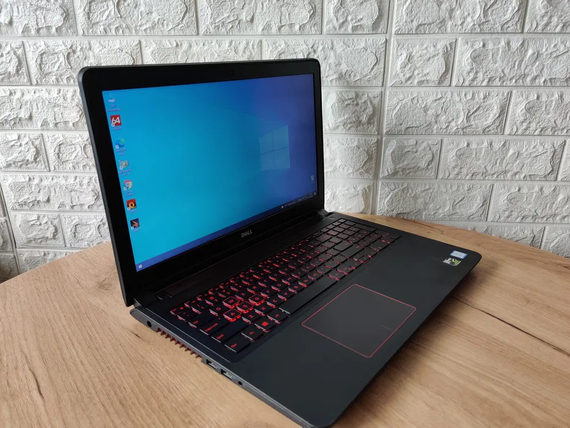 Ноутбук Dell Inspiron 5557/15.6 FHD/i5 7300HQ/8Gb/SSD256Gb/GTX1050-4Gb | Зображення 3