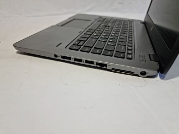 Ультрабук HP EliteBook 840 G2 / 14" (1366x768) TN / Intel Core i5-5300U (2 (4) ядра по 2.3 - 2.9 GHz) / 8 GB DDR3 / 120 GB SSD / Intel HD Graphics 5500 / WebCam б/у | Зображення 4