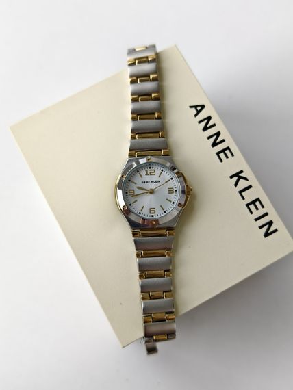 Жіночий годинник Anne Klein  10/8655SVTT | Зображення 1