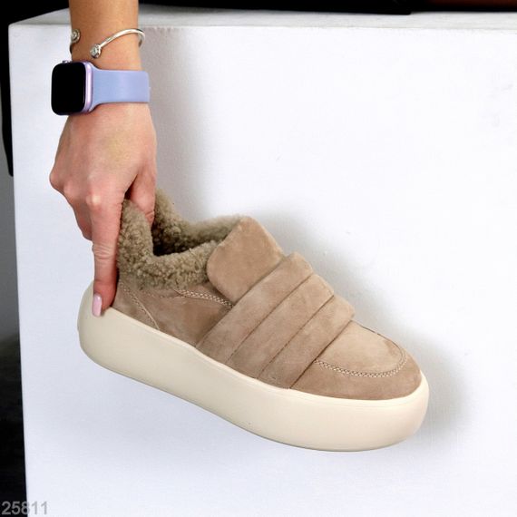 М'які замшеві бежеві автоледі на хутрі на платформі