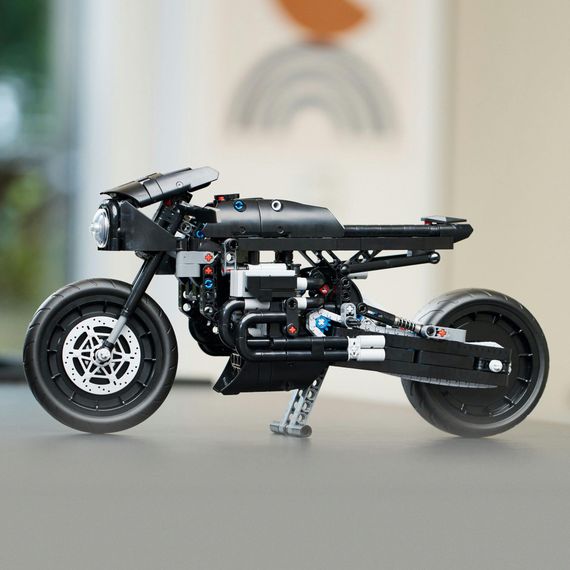Конструктор LEGO Technic Бетмен: Бетцикл 641 деталь (42155) | Зображення 7