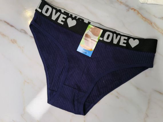 Жіночі спортивні бавовняні трусики LOVE  розмір M