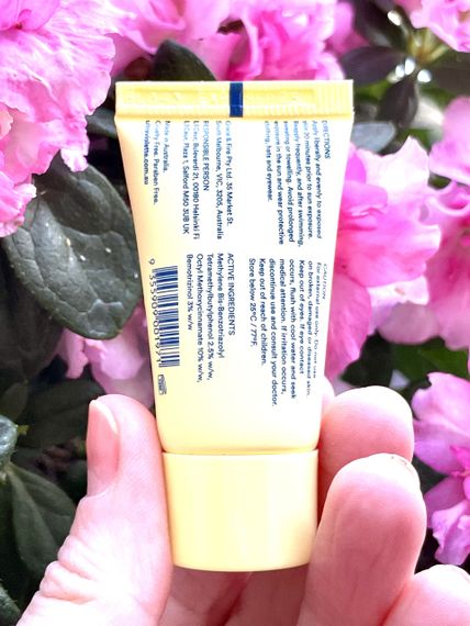 СОЛНЦЕЗАЗИСНА СИРОВАТКА ДЛЯ ОБЛИЧЧЯ SPF 50+ QUEEN SCREEN LUMINISING SUN SERUM ULTRA VIOLETTE 15 ml | Зображення 1