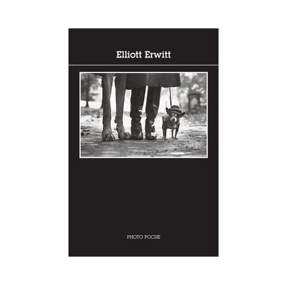 Книга Elliott Erwitt (Серия Photo poche).