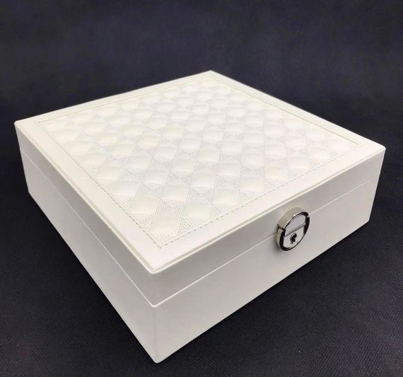 Скринька для прикрас стьобана з великим дзеркалом, що відкидається, маленька скринька всередині колір слонова кістка | Зображення 1