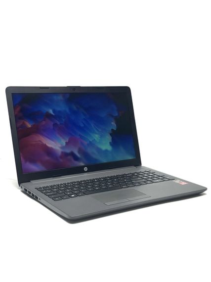 Ультрабук HP 255 G7 / 15.6" (1920x1080) TN / AMD Ryzen 5 2500U (4 (8) ядра по 2.0 - 3.6 GHz) / 8 GB DDR4 / 256 GB SSD / AMD Radeon Vega 8 Graphics / WebCam / Win 10 Home б/в | Зображення 3