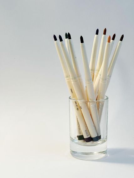 Механічний олівець для очей Farmasi 07 Dark Blue 0,35 | Зображення 8