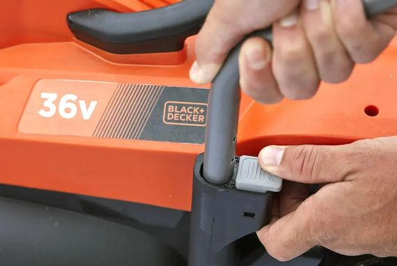 Газонокосарка акумуляторна Black&Decker BCMW3336L1 | Зображення 8