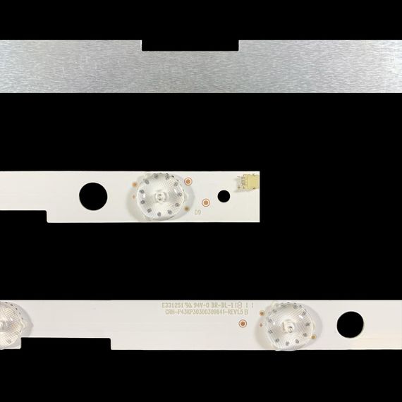 LED підсвітка TV 43" inch 830mm 9-led 3V CRH-P43KP30300309641 RF-AJ430S30-0901S-09 LC-43UI7552E 3шт. | Зображення 2