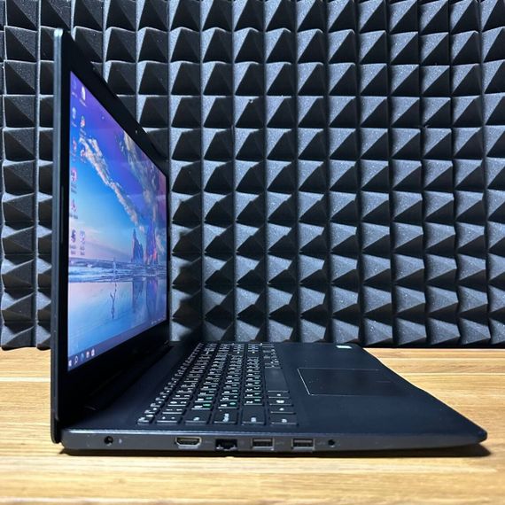 Ноутбук Б-класс Dell Vostro 3583 / 15.6" (1920x1080) IPS / Intel Core i5-8265U (4 (8) ядра по 1.6 - 3.9 GHz) / 16 GB DDR4 / 128 GB SSD + 320 GB HDD / Intel UHD Graphics 620 / WebCam б/у | Зображення 5