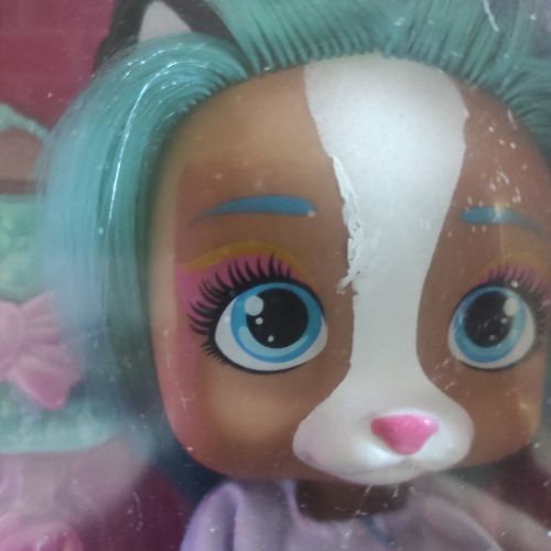 Уцінка. Лялька "Lovely doll", висота 27 см (бірюзова) Дефект фарби на обличчі | Зображення 1